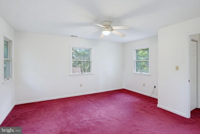 17 S SHORE DR, Lincoln, DE 19960