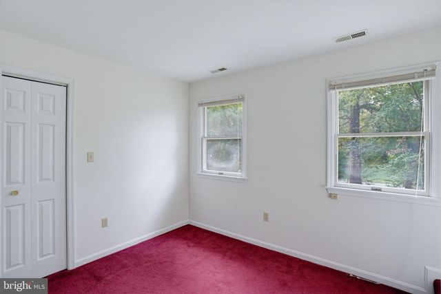 17 S SHORE DR, Lincoln, DE 19960