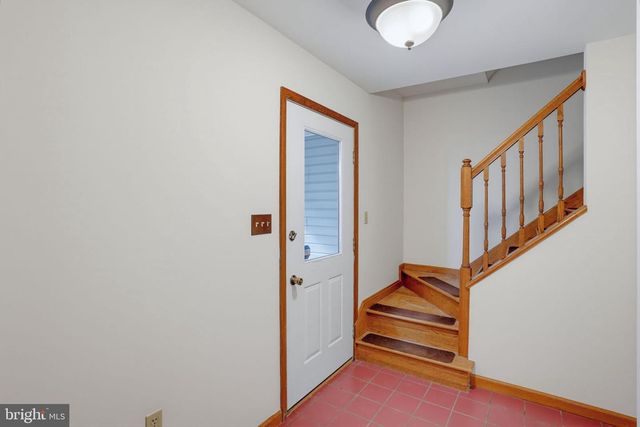 17 S SHORE DR, Lincoln, DE 19960