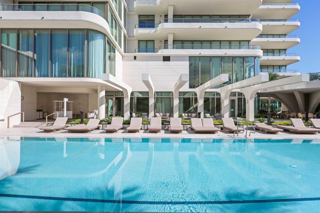 200 Arkona Court 1002, West Palm Beach, FL 33401