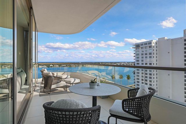 200 Arkona Court 1002, West Palm Beach, FL 33401