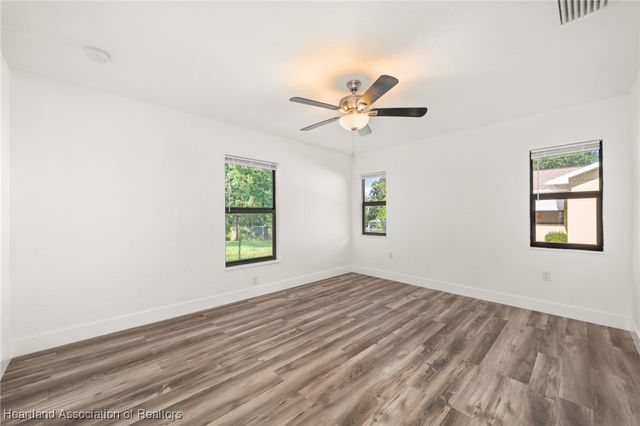 111 Blue Moon Avenue, Lake Placid, FL 33852