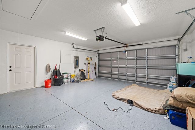 111 Blue Moon Avenue, Lake Placid, FL 33852