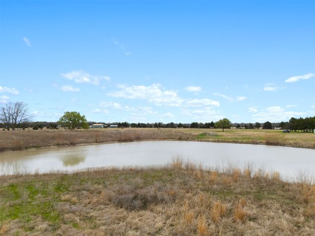 926 County Road 2225, Ivanhoe, TX 75447