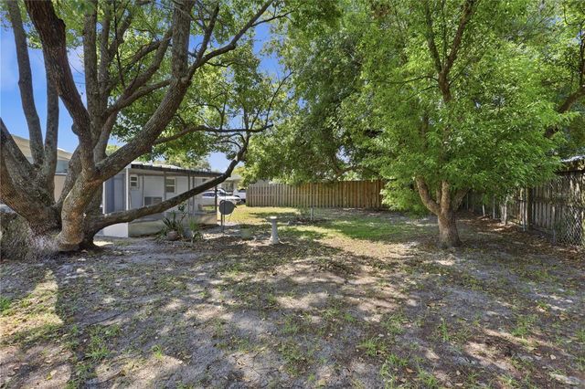 2456 KIMBERLY DRIVE, Deltona, FL 32738