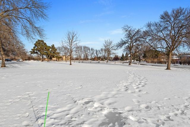 6308 84th Court N, Brooklyn Park, MN 55445