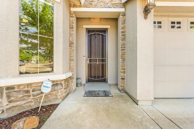 2109 Osprey Ct, Folsom, CA 95630