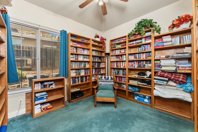 2109 Osprey Ct, Folsom, CA 95630