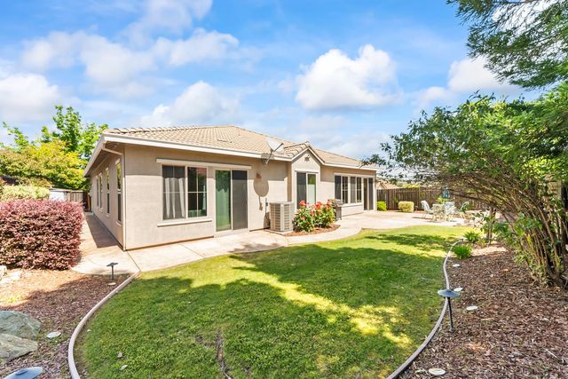 2109 Osprey Ct, Folsom, CA 95630