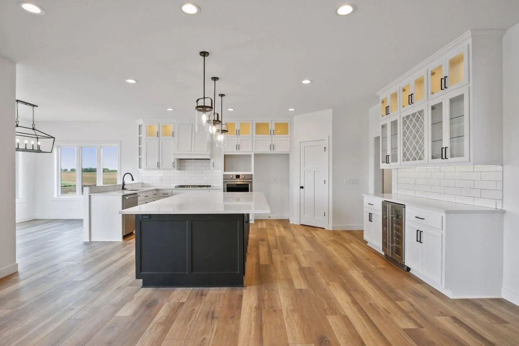 4928 Parkside Circle, Eagan, MN 55123 — photo 5