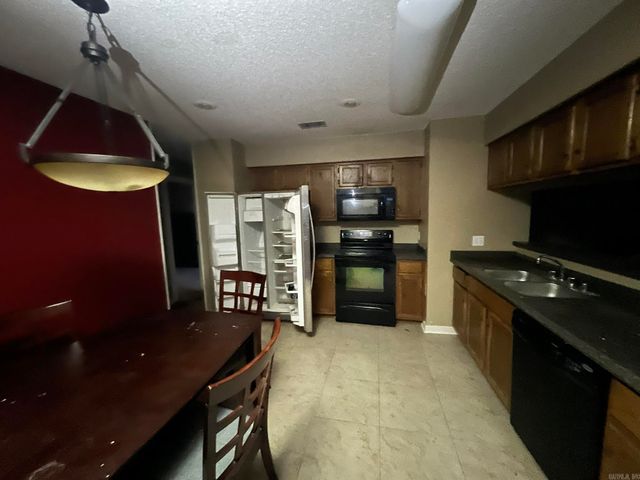 43 Oak Ridge Drive, Maumelle, AR 72113