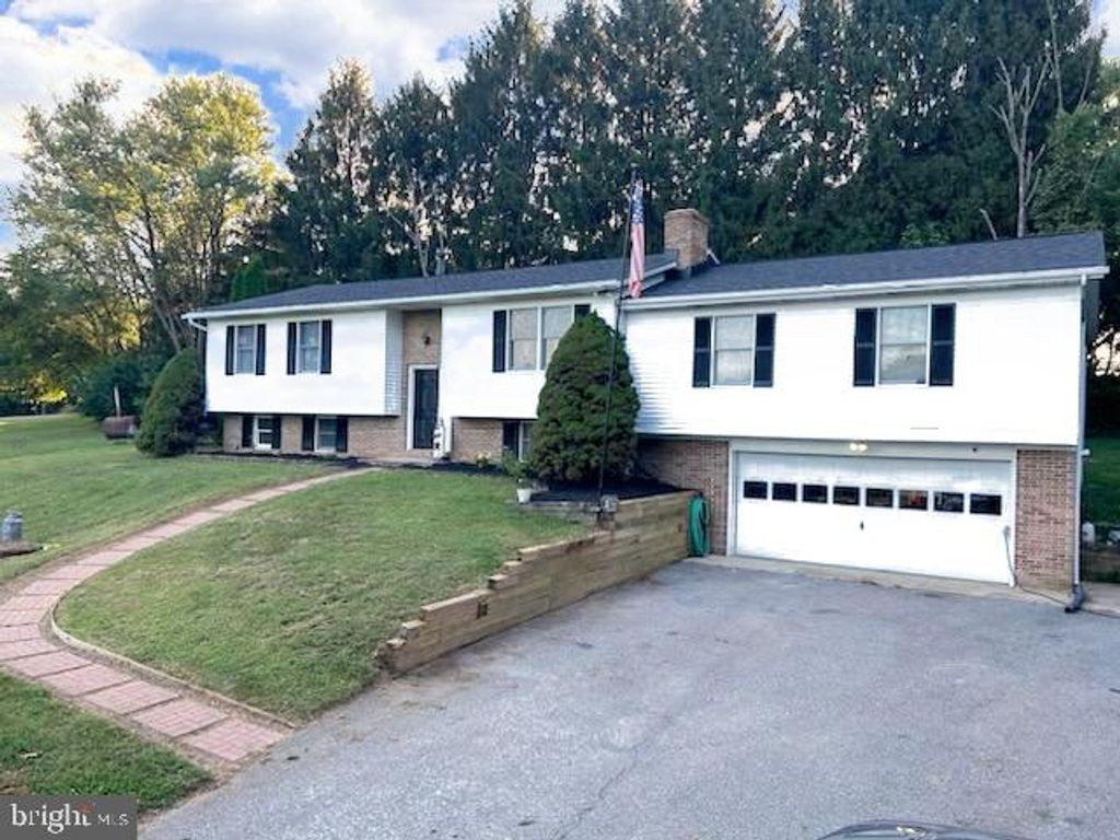 3526 ELLEN DR, Westminster, MD 21157