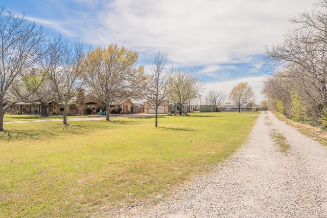 11485 Ridgeview Circle, Fort Worth, TX 76244