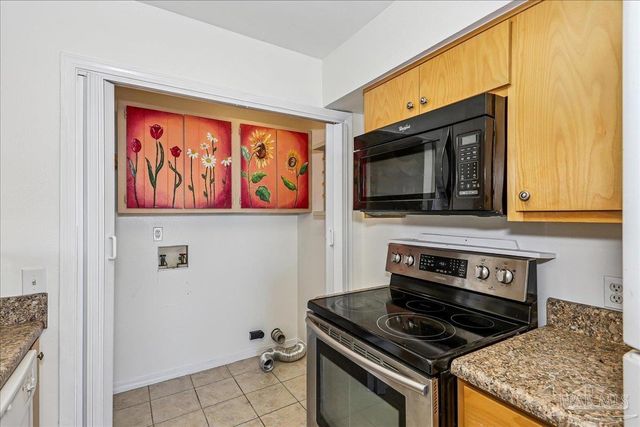 8460 Gulf Blvd 302, Navarre Beach, FL 32566