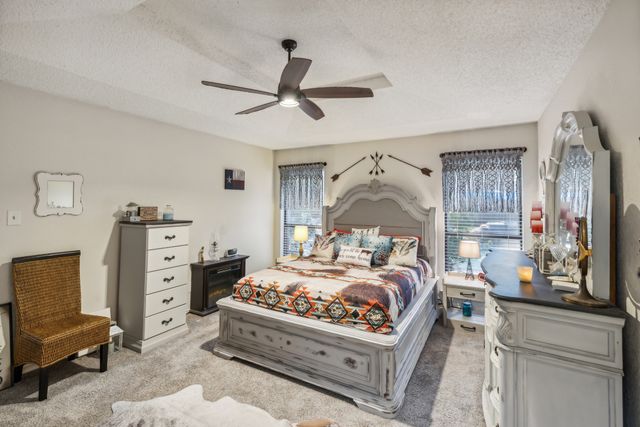 613 Reeves Lane, Kennedale, TX 76060