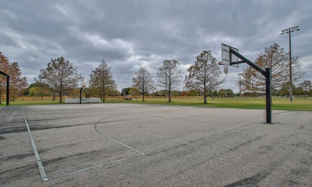 1323 Cowden Court, Missouri City, TX 77489