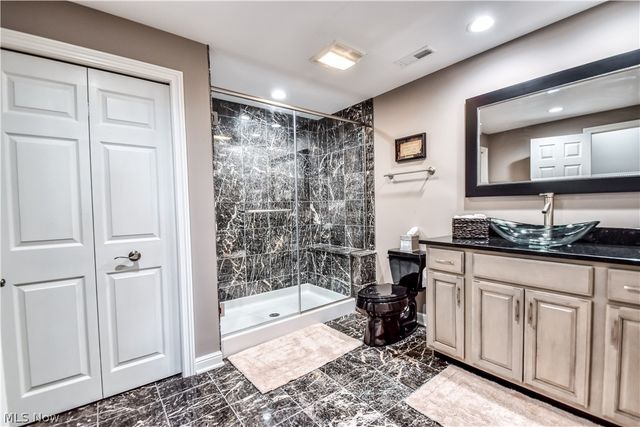 6960 Sturbridge Drive, Concord Twp, OH 44077