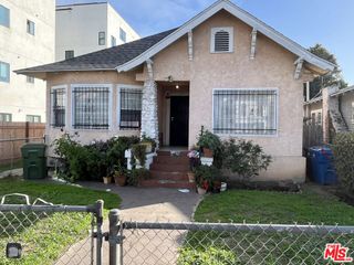 1258 W 36th Street, Los Angeles, CA 90007