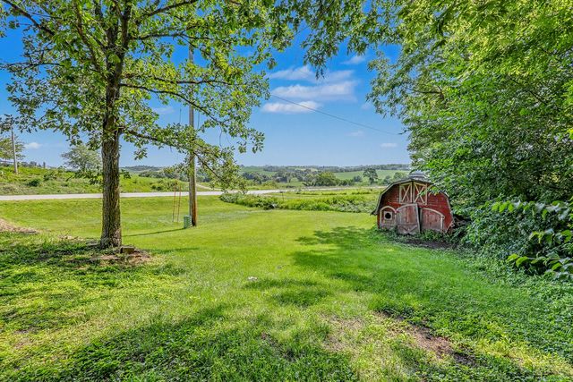 3143 Highway F36 None W, Newton, IA 50208