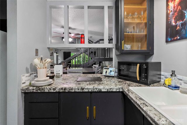 1500 Lake Park Drive SW #28, Tumwater, WA 98512