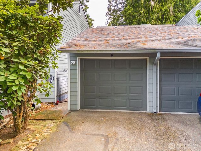 1500 Lake Park Drive SW #28, Tumwater, WA 98512
