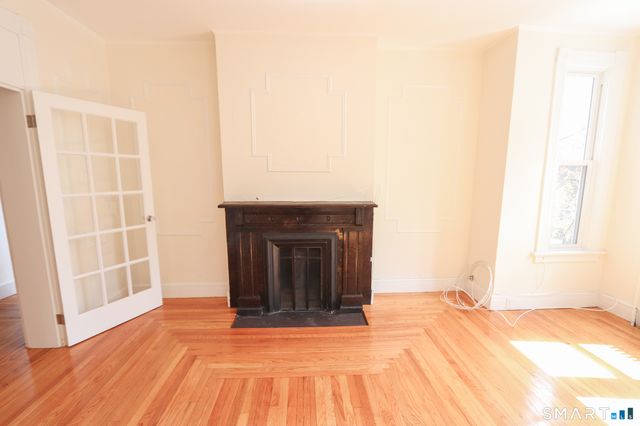 235 Wooster Street 2, New Haven, CT 06511