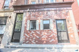 235 Wooster Street 2, New Haven, CT 06511