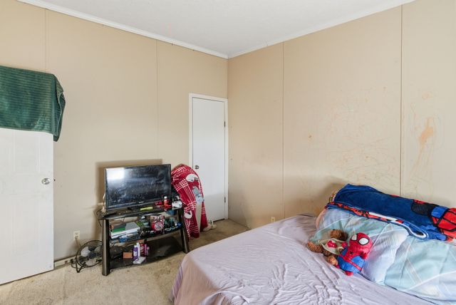 406 Hilltop Meadows Court, Springtown, TX 76082