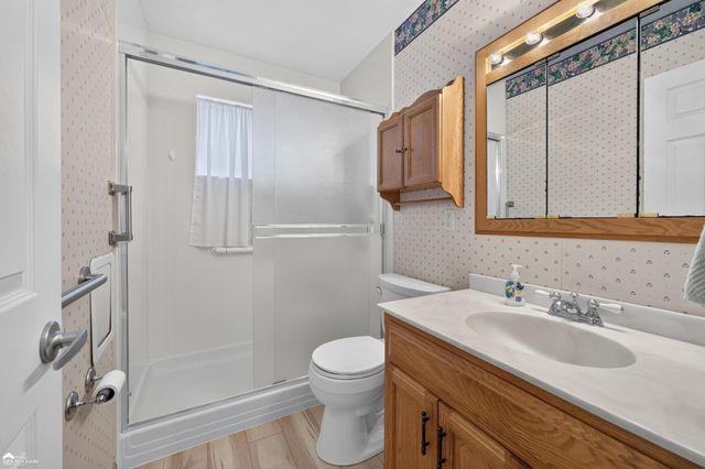 1442 Kettering Avenue, Burton, MI 48509