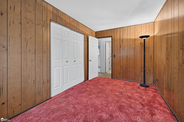 1442 Kettering Avenue, Burton, MI 48509