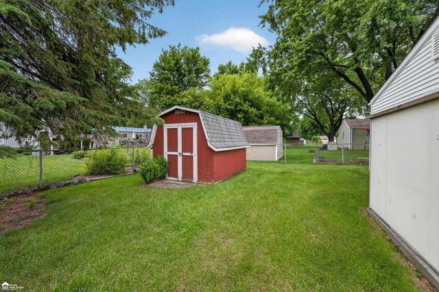 1442 Kettering Avenue, Burton, MI 48509