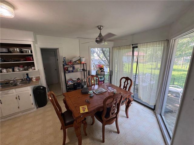 304 S Rogers Road, Louisburg, KS 66053