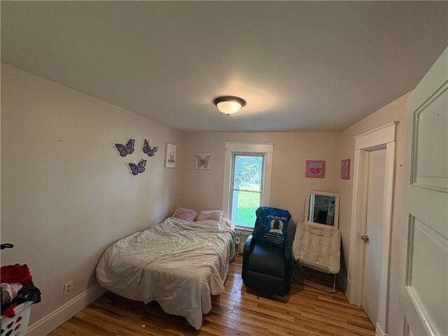 304 S Rogers Road, Louisburg, KS 66053