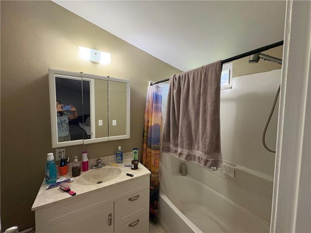 304 S Rogers Road, Louisburg, KS 66053