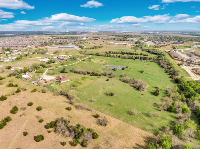 508 Fm 983, Ferris, TX 75125