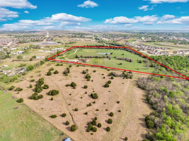 508 Fm 983, Ferris, TX 75125