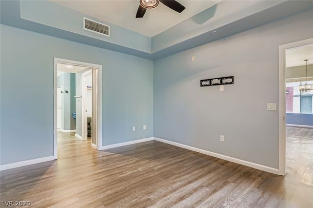 39 East Agate Avenue 208, Las Vegas, NV 89123