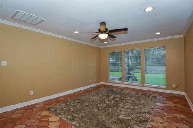 18603 Point Lookout Drive, Houston, TX 77058