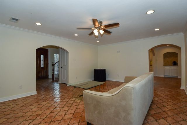 18603 Point Lookout Drive, Houston, TX 77058