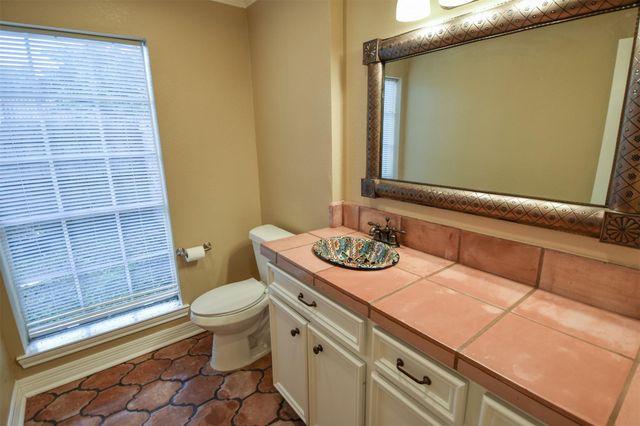 18603 Point Lookout Drive, Houston, TX 77058