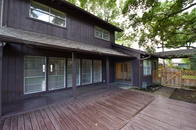 18603 Point Lookout Drive, Houston, TX 77058