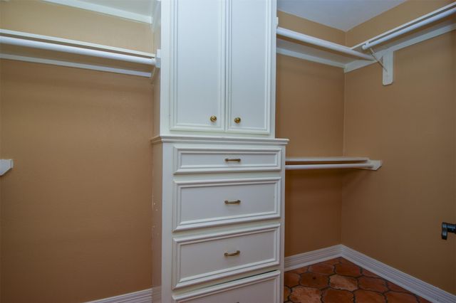 18603 Point Lookout Drive, Houston, TX 77058