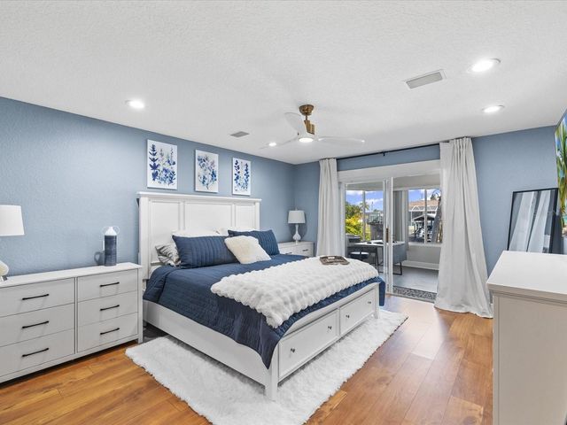 617 KINGSTON COURT, Apollo Beach, FL 33572