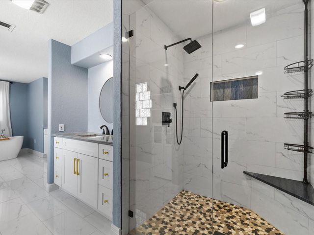 617 KINGSTON COURT, Apollo Beach, FL 33572