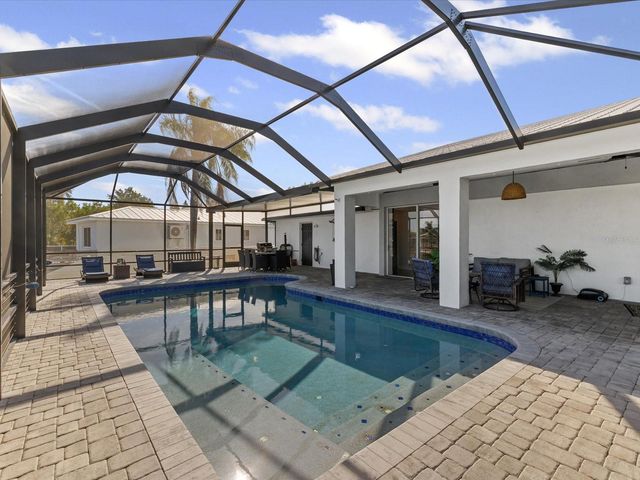 617 KINGSTON COURT, Apollo Beach, FL 33572