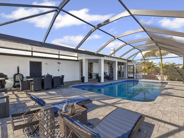 617 KINGSTON COURT, Apollo Beach, FL 33572