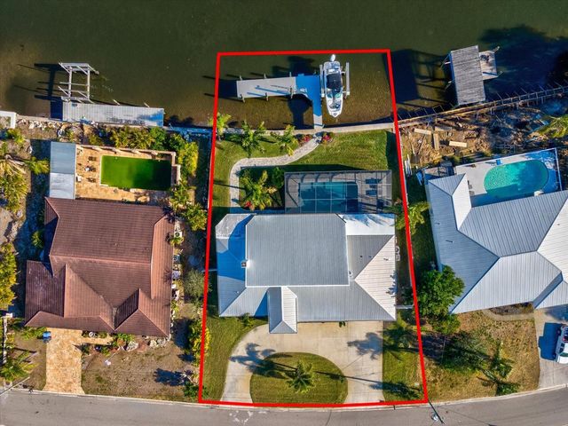 617 KINGSTON COURT, Apollo Beach, FL 33572