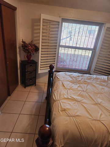 1431 LOST PINES Lane, El Paso, TX 79936