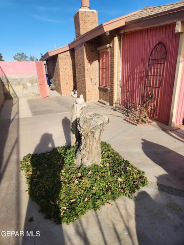 1431 LOST PINES Lane, El Paso, TX 79936