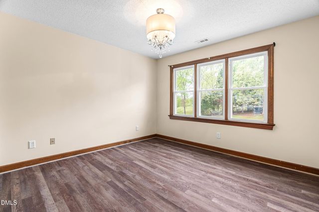 1302 Swift Creek Road, Smithfield, NC 27577